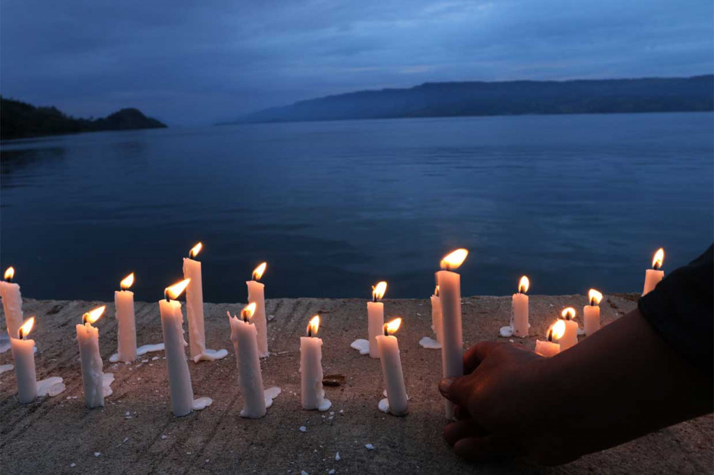 Lilin Duka Danau Toba