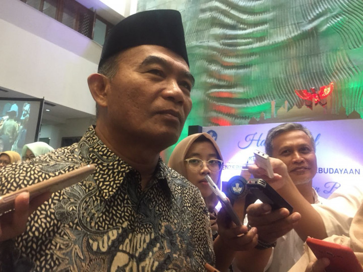 Mendikbud Jagokan Tim Panser Berjaya di Rusia