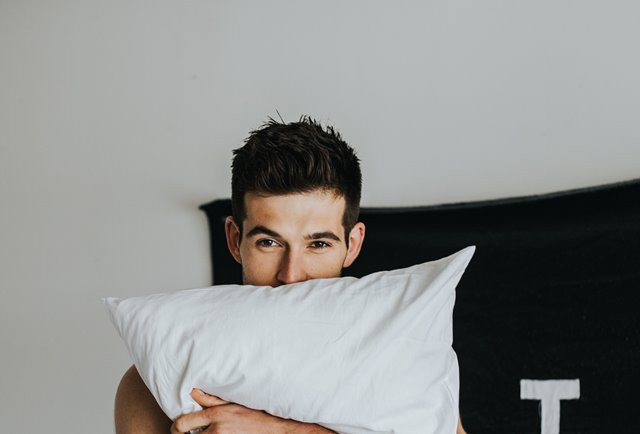 <i>Gadget</i> Jadi Penyebab Utama Insomnia