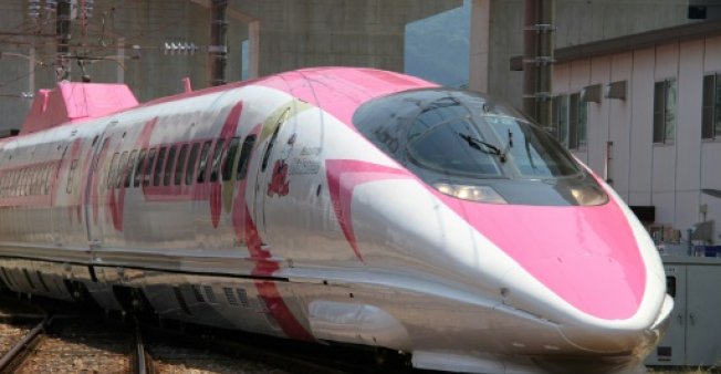 Peak Japan: Hello Kitty Bullet Train Debuts This Week