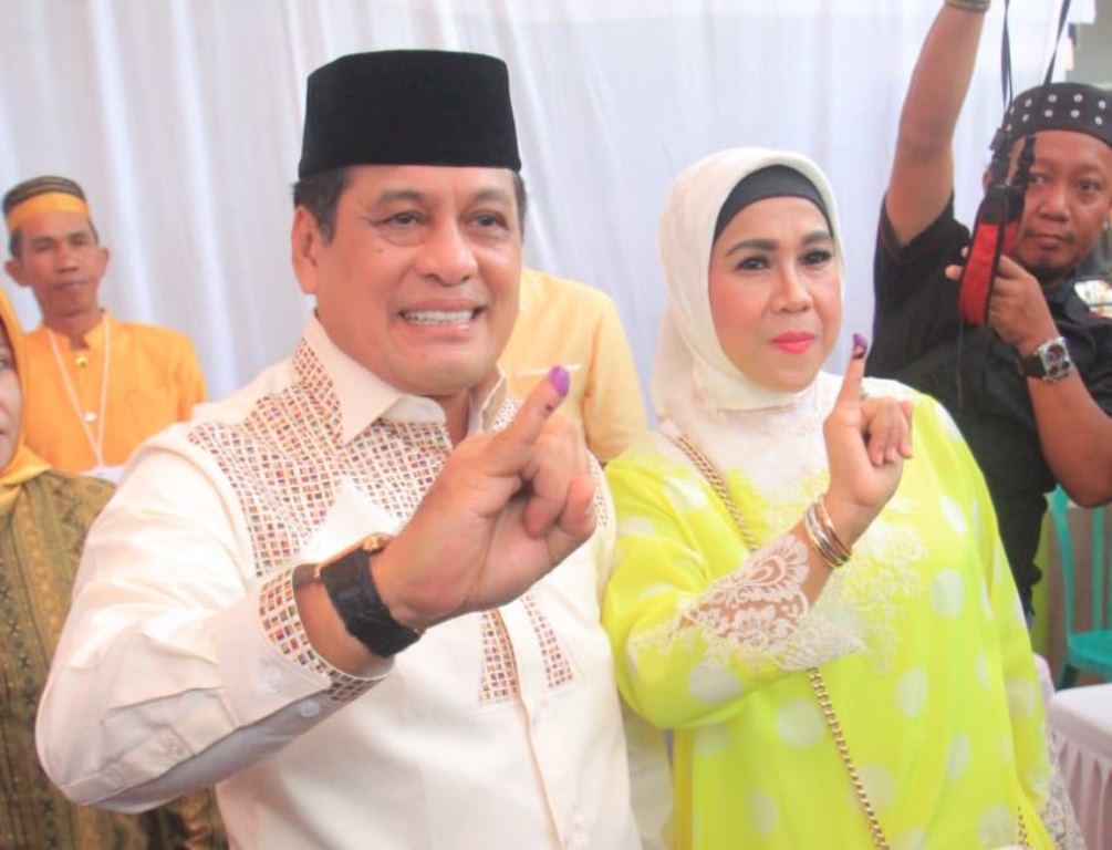 NH Mencoblos Bersama Istri di TPS 01 Tidung