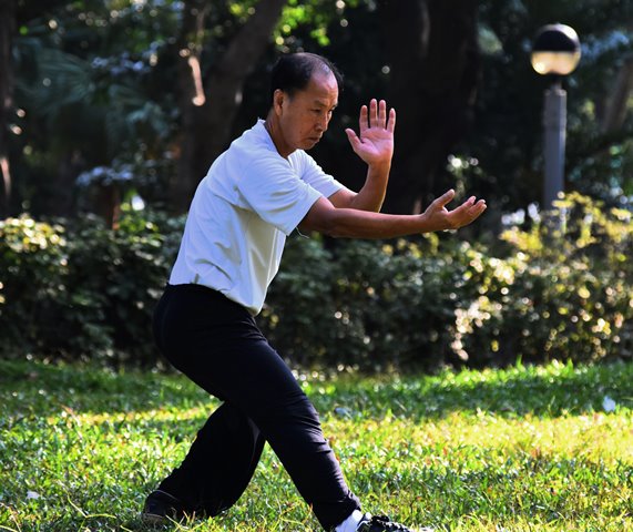 Kebugaran Menjaga Kaum Paruh Baya dari Depresi