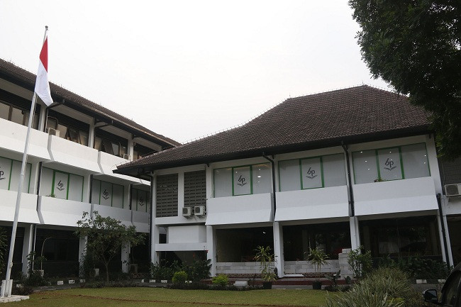 Mencari Wajah Baru Balai Pustaka di KITLV