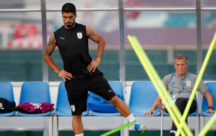 Hadapi Portugal, Suarez Abaikan Persaingan dengan Ronaldo