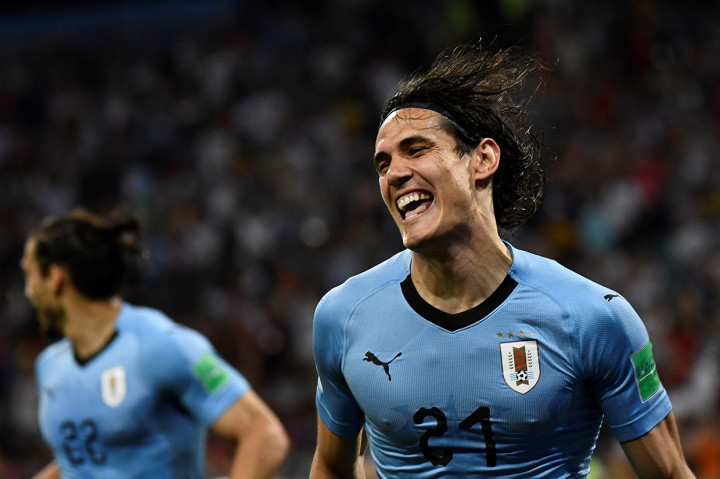 Brace Cavani Bawa Uruguay Singkirkan Portugal