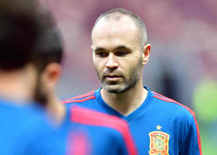 Spanyol Gugur, Iniesta Mengundurkan Diri