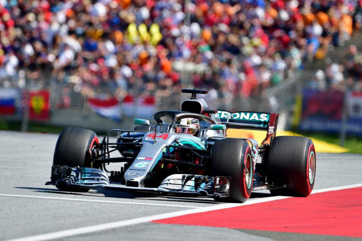 Gagal Menyelesaikan Balapan di Austria, Ini 'Tuntutan' Hamilton