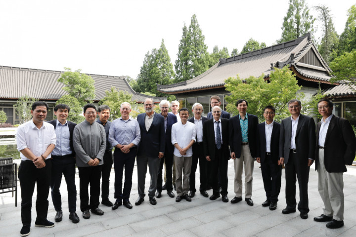 Alibaba Resmikan Luohan Academy