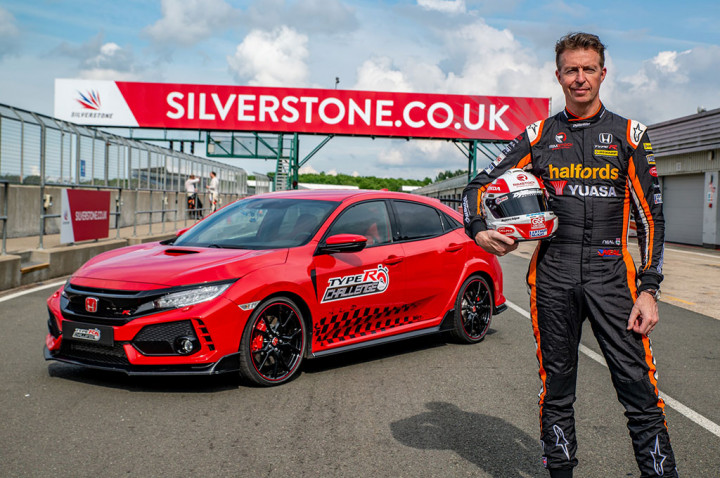 Honda Civic Type R Cetak Rekor di Sirkuit Silverstone