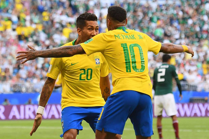 Tekuk Meksiko, Brasil ke Perempat Final