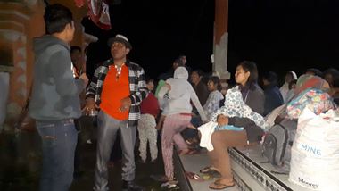 Pengungsi Gunung Agung Capai 1.156 Jiwa