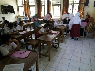 Orang Tua Keluhkan Minimnya Sosialisasi Zonasi PPDB SMP