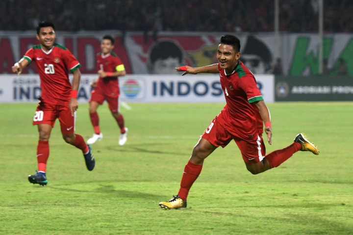Bantai Singapura, Timnas U-19 Puncaki Klasemen Grup A