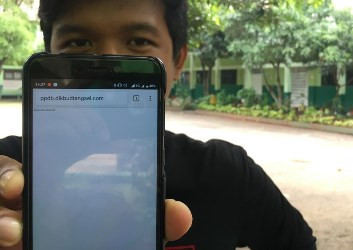 Disdik Tangsel Tuding Jaringan Internet Pendaftar PPDB  Lambat