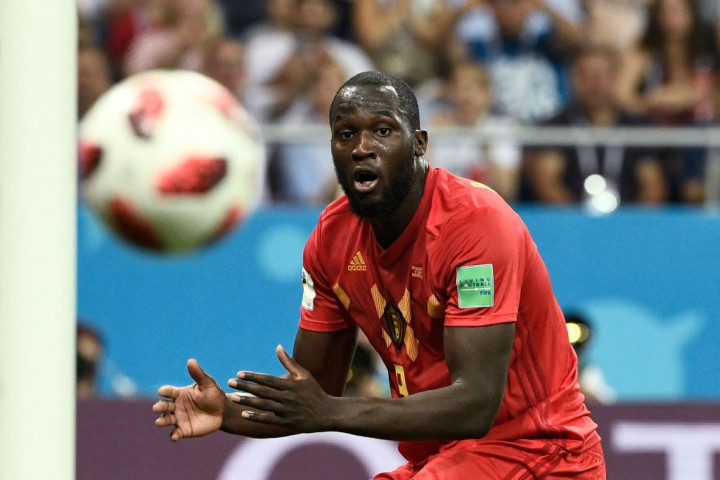 Fellaini Yakin Lukaku Melewati Torehan Gol Harry Kane