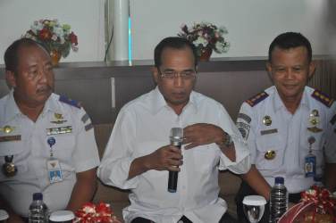 Menhub Kaji Pelanggaran Manifes KM Lestari Maju