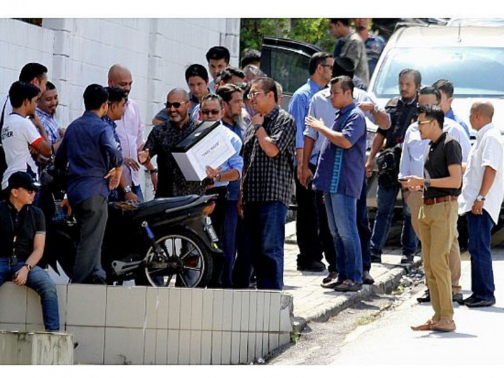 Kelompok Pendukung Najib Galang Dana Lunasi Sisa Uang Jaminan