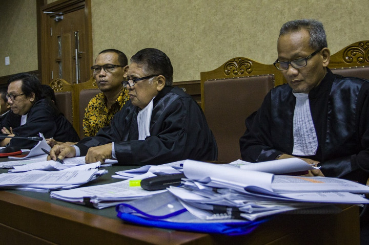 Eks Kadis Bina Marga Lamteng Dituntut 2,5 Tahun