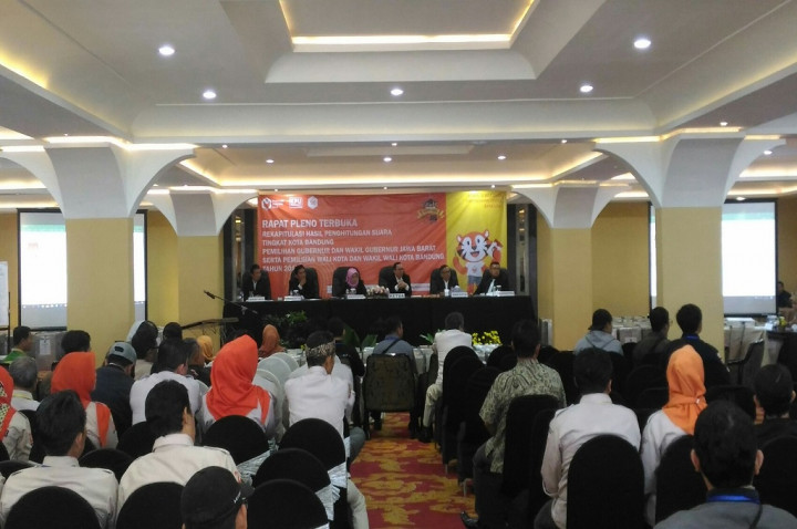 Ridwan Kamil-Uu Menang Telak di Kota Bandung