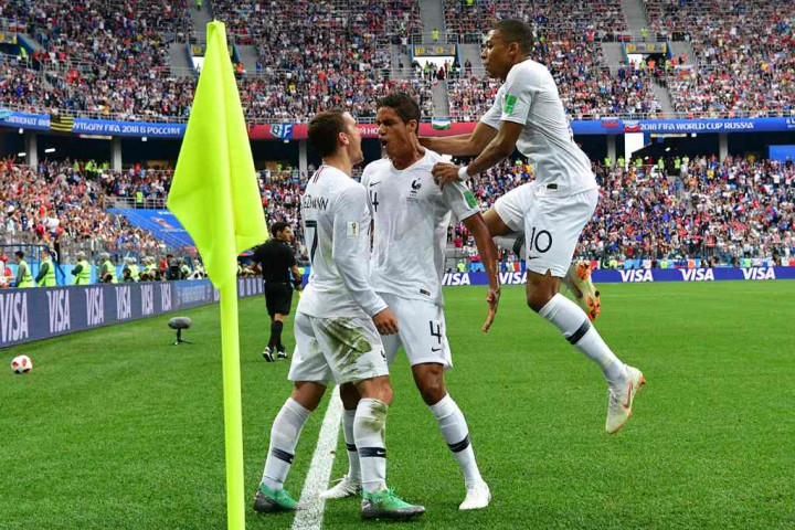 Blunder Kiper Uruguay, Prancis Melaju ke Semifinal