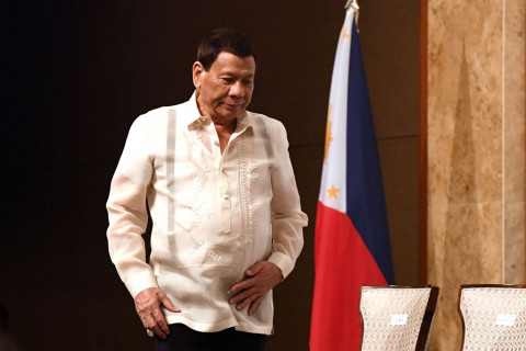 Duterte Siap Mundur Jika Ada Bukti Tuhan Nyata