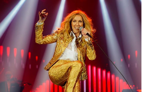 Kelakar Celine Dion di Panggung Hangatkan Suasana Konser