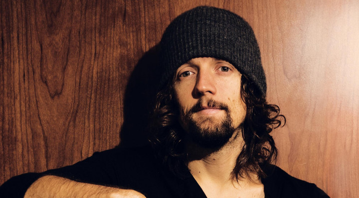 Jason Mraz Kenang Pesta Pernikahan di Video Musik Terbaru