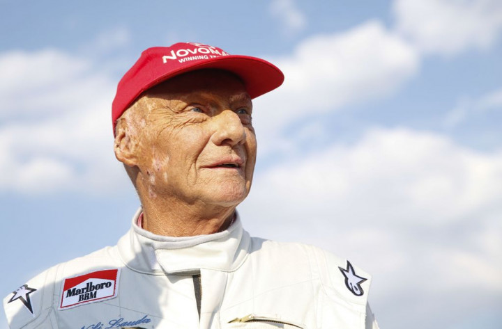 Lauda Muak dengan Kebiasaan Ferrari Menabrak Mercedes