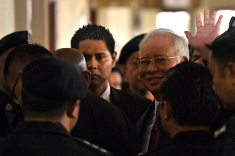 Najib Razak telah bebas sejak Rabu pekan kemarin dengan membayar