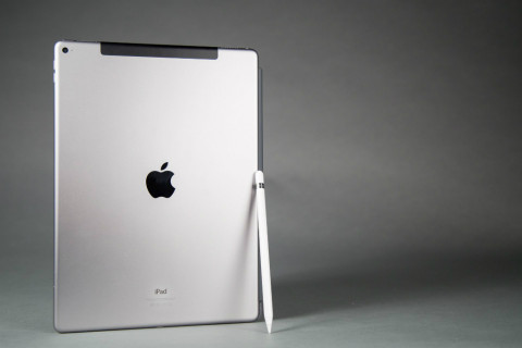 Apple segera merilis tiga iklan baru untuk iPad generasi keenam