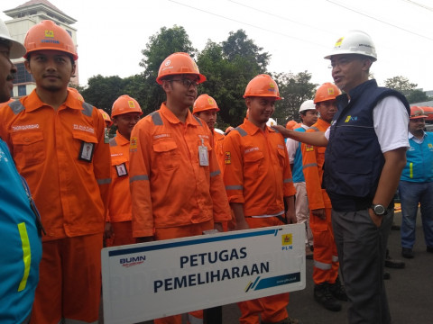 General Manager TJBB Trino Erwin saat memberikan arahan kepada
