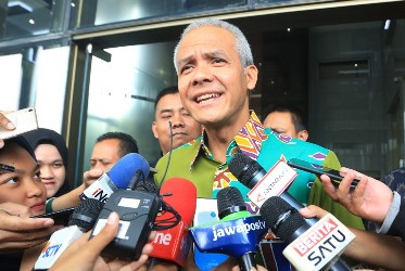 Ganjar Pastikan Pendaftar Melalui SKTM Terverifikasi