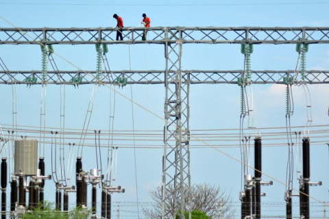 Pendapatan PLN Jabar Tergerus Berkurangnya Beban Listrik di Lebaran