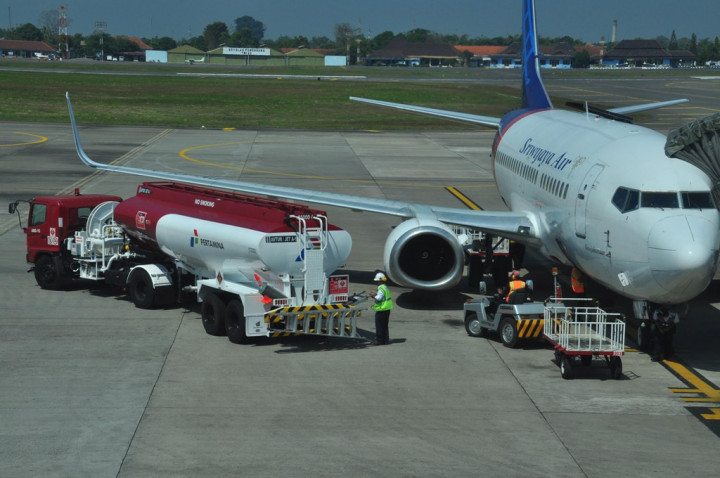 Pemerintah akan Menekan Harga Avtur hingga 10%