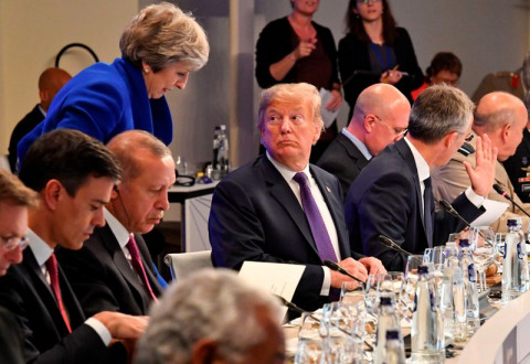 Presiden AS Donald Trump dalam pertemuan NATO di Brussels,