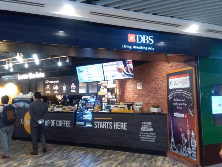 Mengintip Konsep Layanan Bank di Singapura