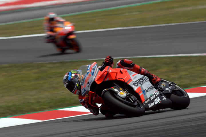 Iannone & Lorenzo Tercepat di Hari Pertama Latihan Bebas MotoGP Jerman