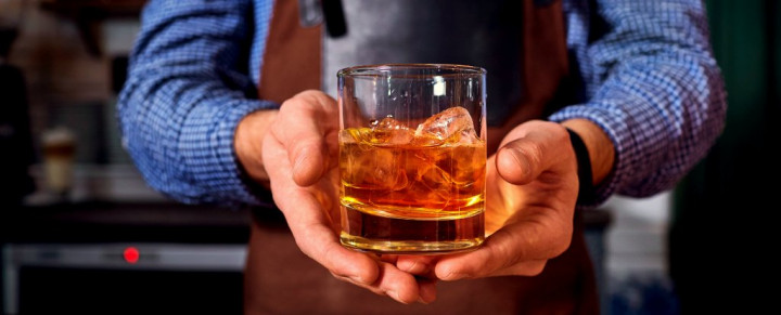 Begini Cara Kerja Alkohol pada Tubuh bila Dikonsumsi Berlebihan