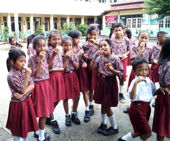 ASN Diimbau Antarkan Anak di Hari Pertama Sekolah