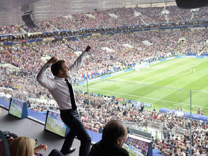 Gembiranya Macron saat Prancis Menang Piala Dunia