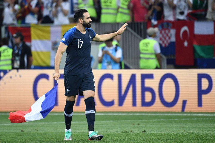 Adil Rami Pensiun dari Timnas Prancis