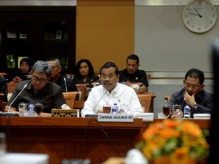 Jaksa Agung Beberkan Kasus Yayasan Supersemar pada Komisi III