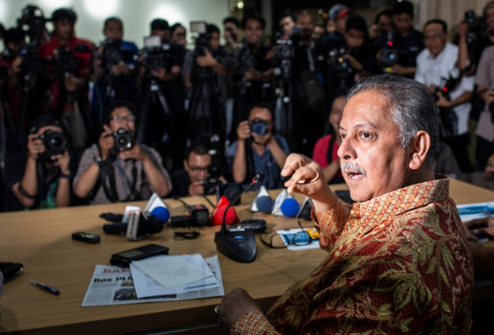 Sofyan tak  Menyimpan Dokumen Rahasia di Rumah