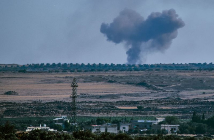 Tujuh Warga Sipil Suriah Tewas dalam Serangan Udara Pemerintah