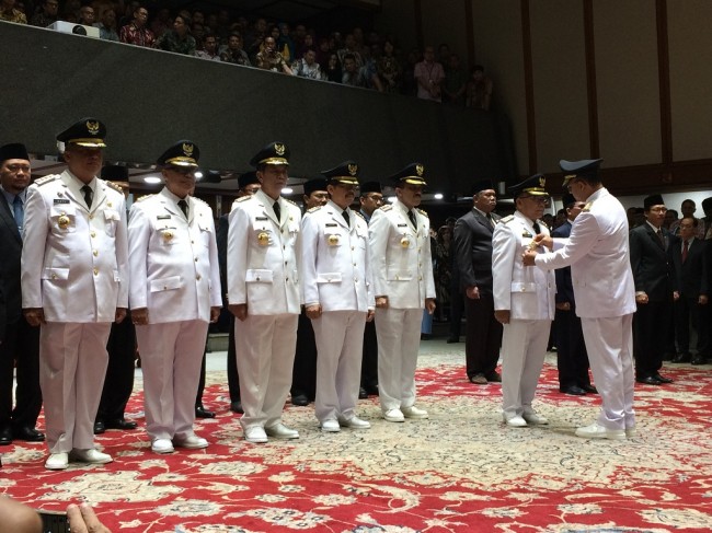 Gubernur DKI Jakarta Anies Baswedan saat melantik lima wali kota dan satu bupati - Medcom.id/Husen Miftahudin. 
