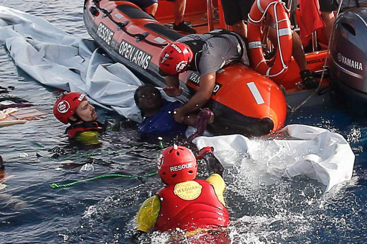 Dua Migran Ditemukan Tewas di Tengah Laut Libya