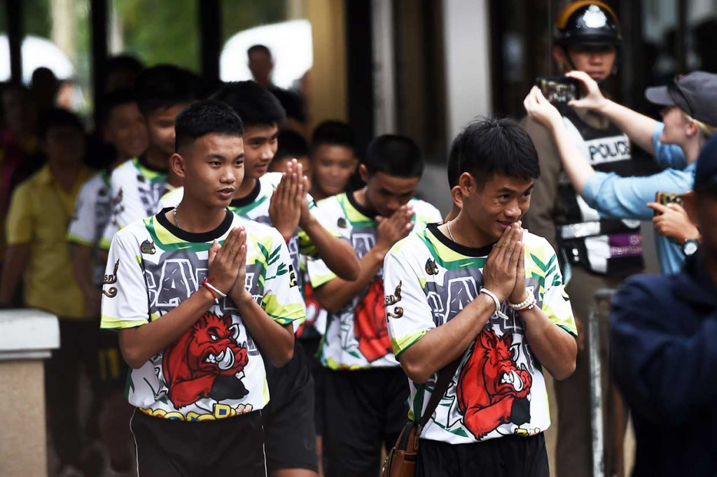12 Remaja Thailand Tampil Perdana di Publik