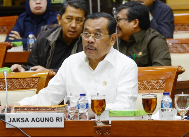 Kejagung Ogah Mengurusi Riza Chalid