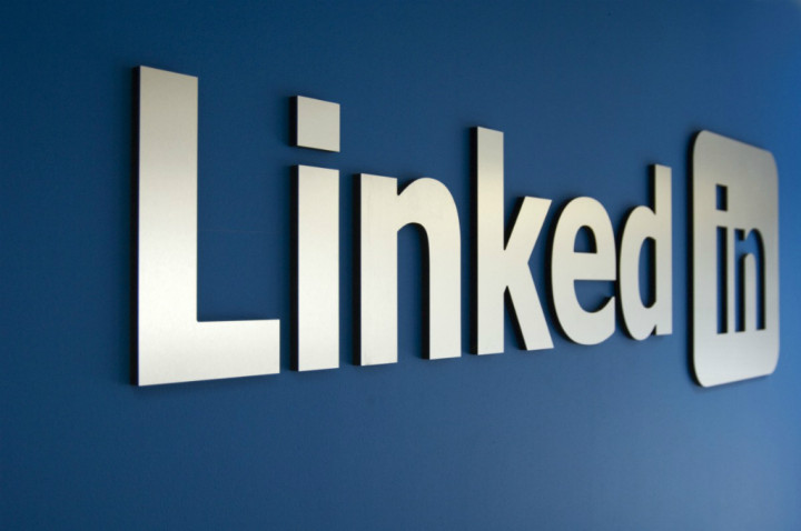 LinkedIn Mulai Pasang Pengirim Pesan