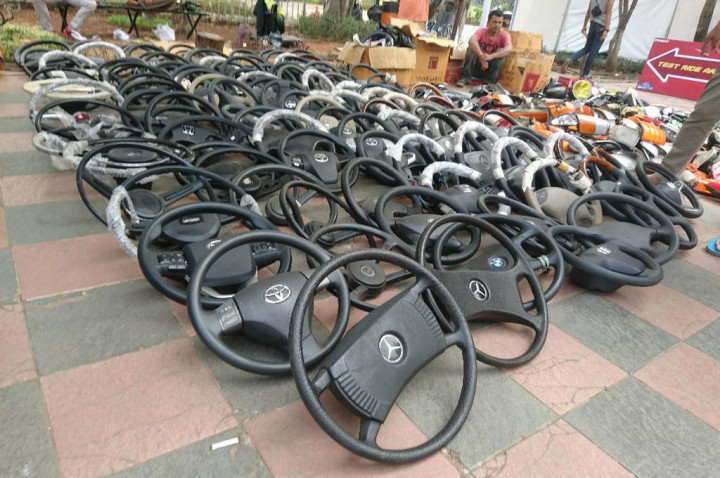 Berburu Komponen dan Aksesoris di Otobursa 2018